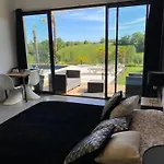 Eden 4*