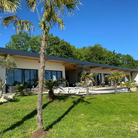 Eden Guest house
