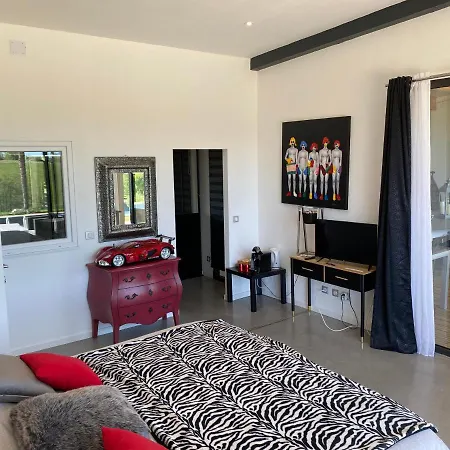 Eden Guest house